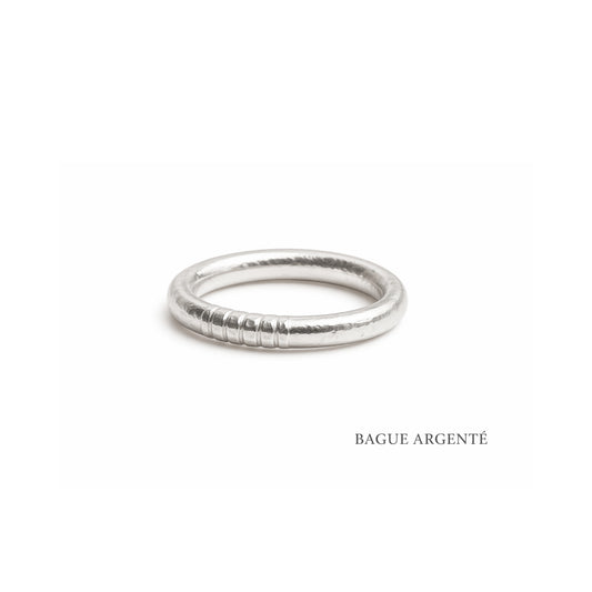 Bague bouddhiste argenté